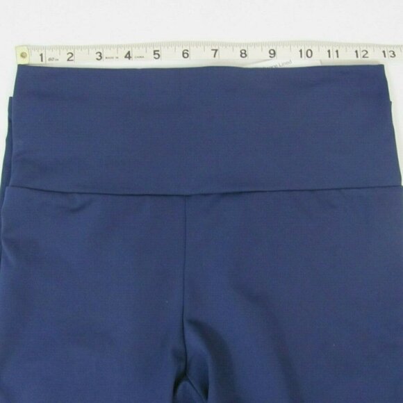 Rune NYC Women's Abby Capri Leggings Dark Blue Size M Yoga Athletic Workout NWT - Picture 3 of 5